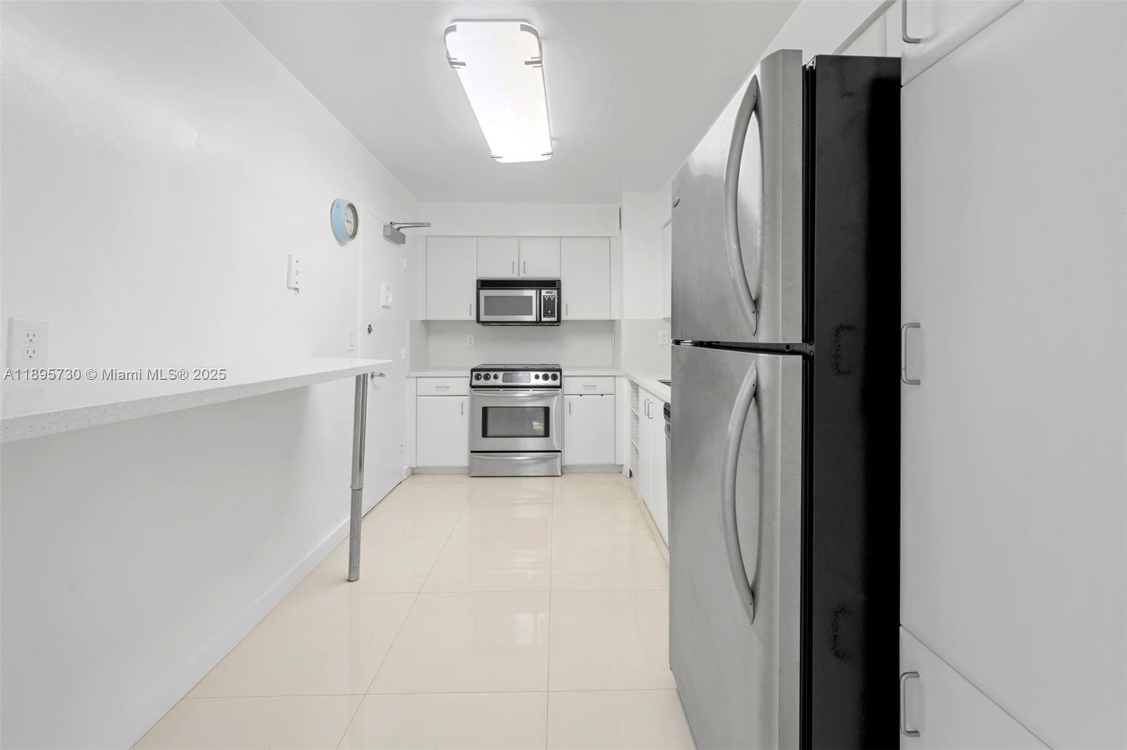 image Carlisle On The Ocean10