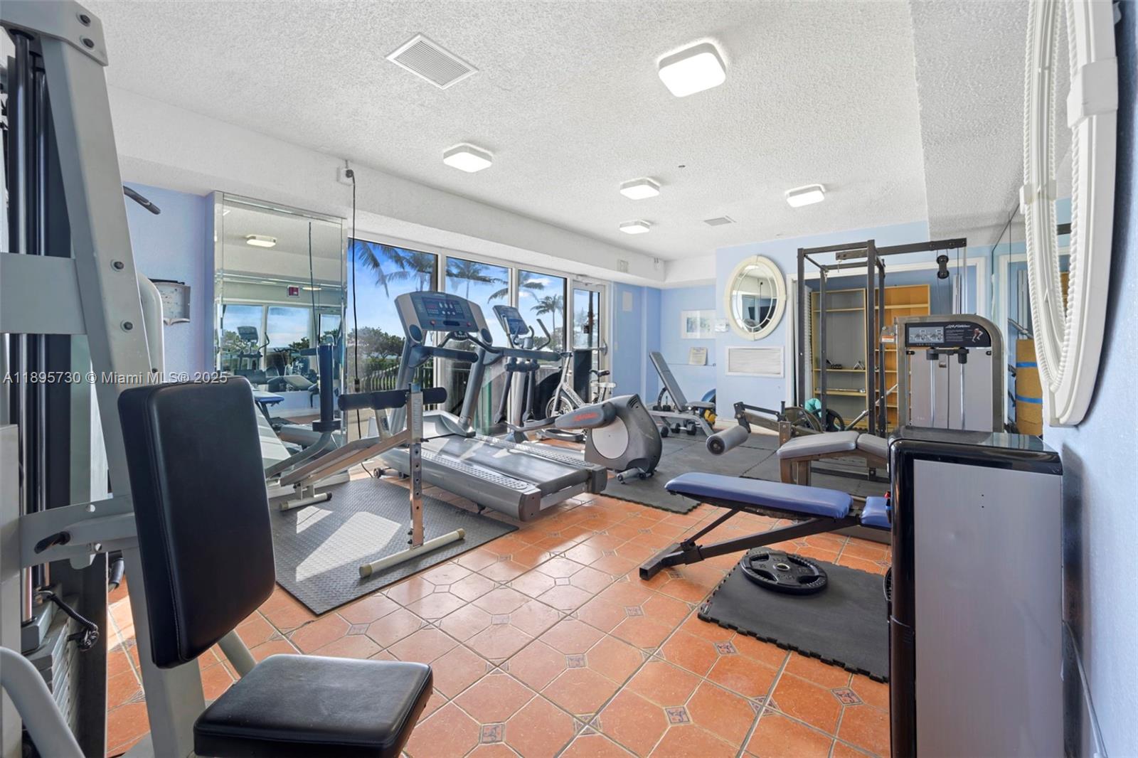 image Carlisle On The Ocean5