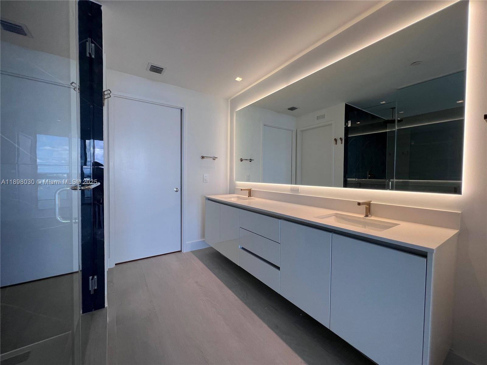 700 NE 24th St #5107 Miami, FL 33137