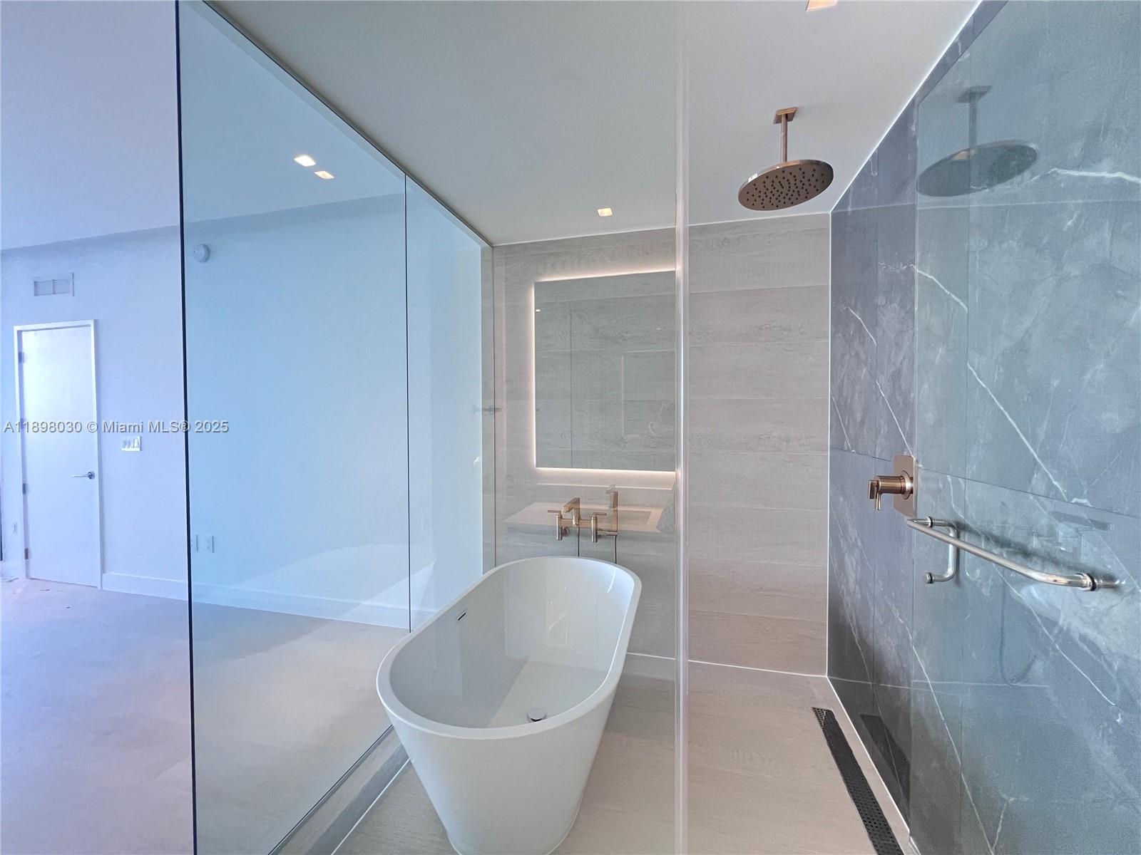 700 NE 24th St #5107 Miami, FL 33137