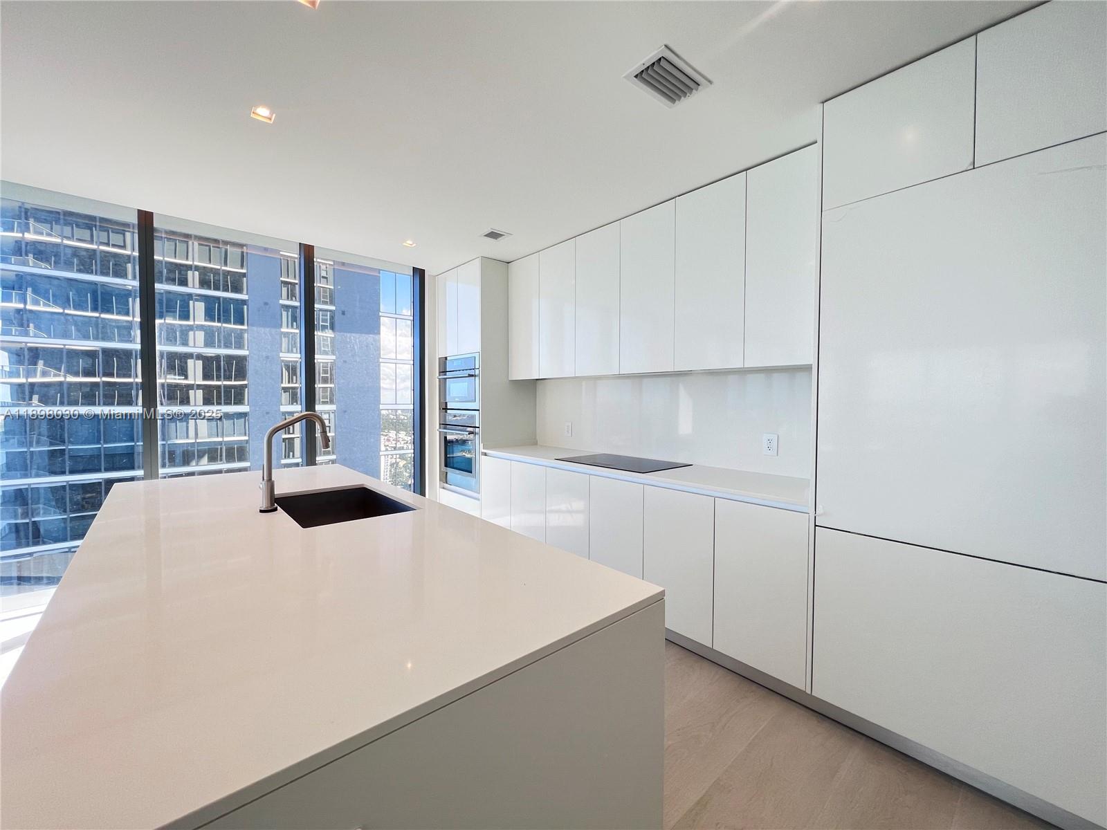 700 NE 24th St #5107 Miami, FL 33137