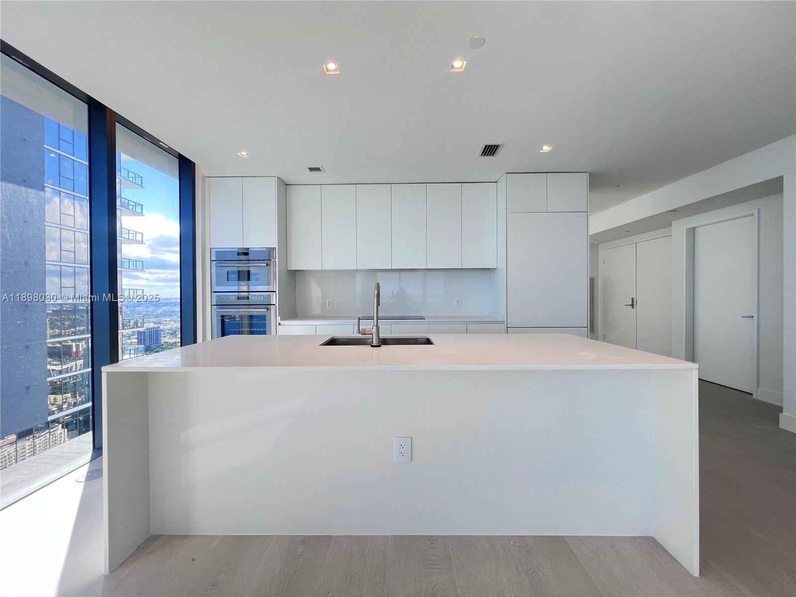 700 NE 24th St #5107 Miami, FL 33137