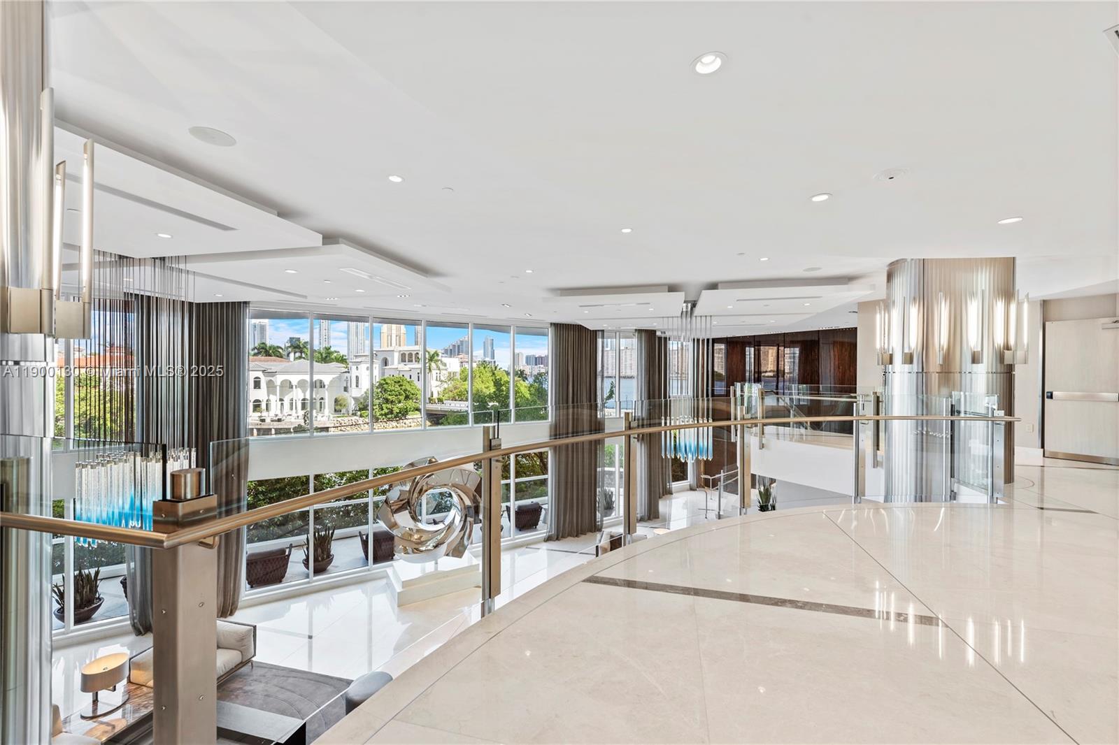 6000 Island Blvd #801