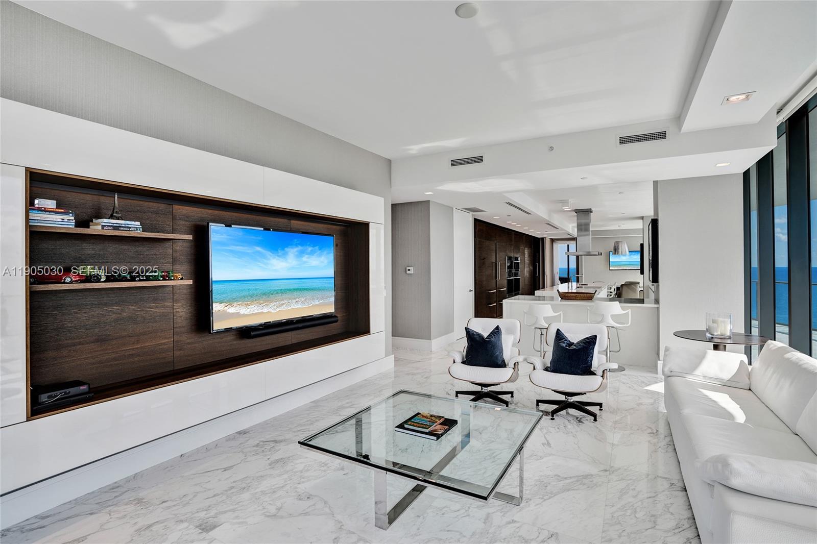 19575 Collins Ave #16 Sunny Isles Beach, FL 33160