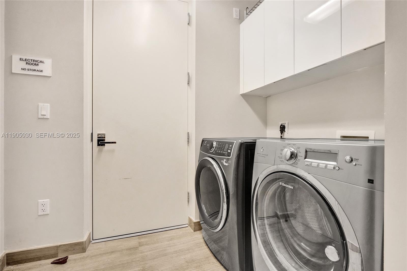 19575 Collins Ave #16 Sunny Isles Beach, FL 33160