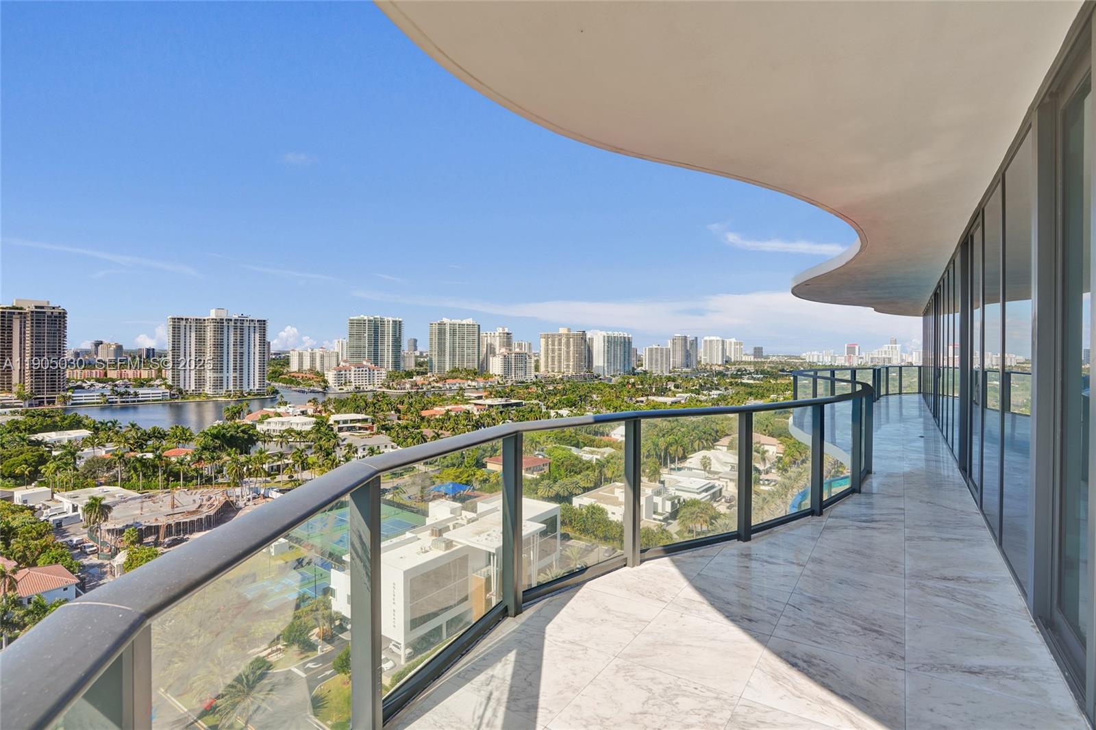 19575 Collins Ave #16 Sunny Isles Beach, FL 33160