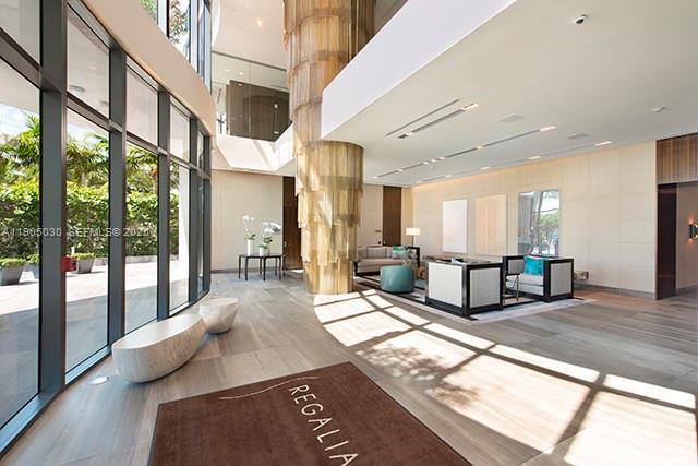 19575 Collins Ave #16 Sunny Isles Beach, FL 33160