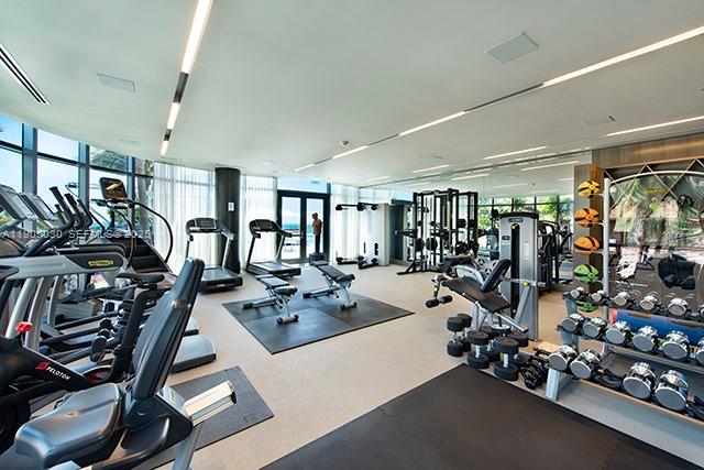 19575 Collins Ave #16 Sunny Isles Beach, FL 33160