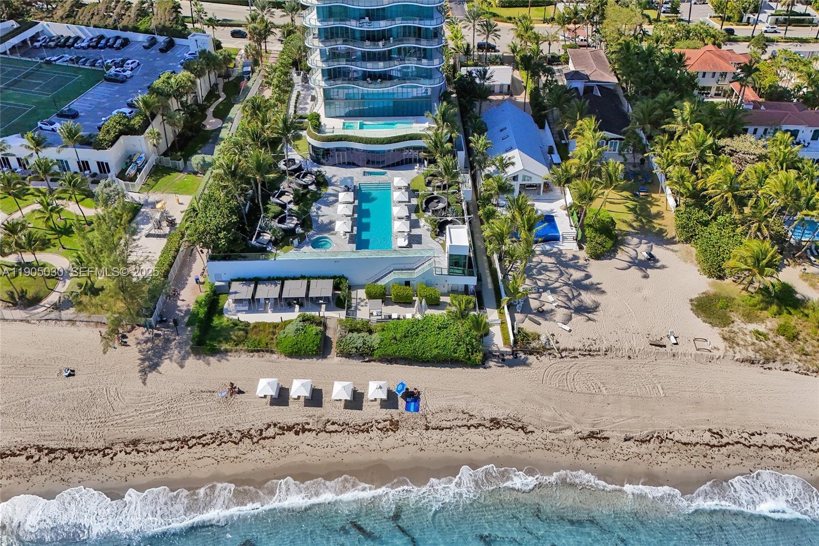 19575 Collins Ave #16 Sunny Isles Beach, FL 33160