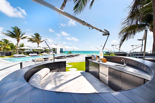 19575 Collins Ave #16 Sunny Isles Beach, FL 33160