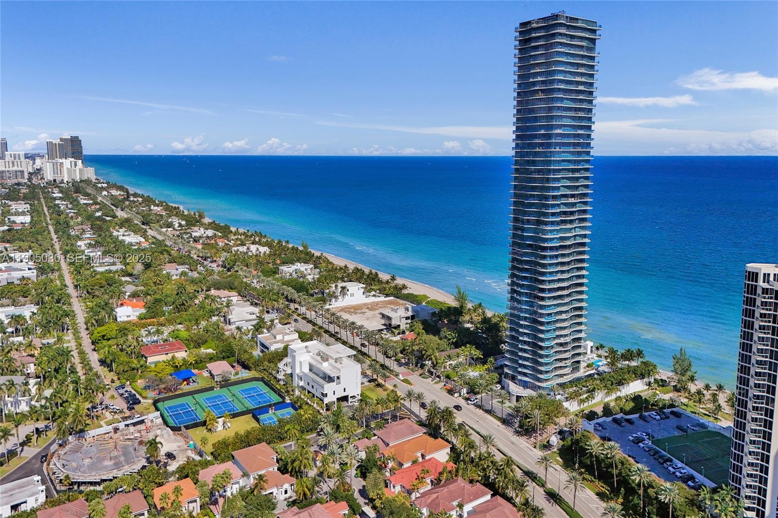 19575 Collins Ave #16 Sunny Isles Beach, FL 33160