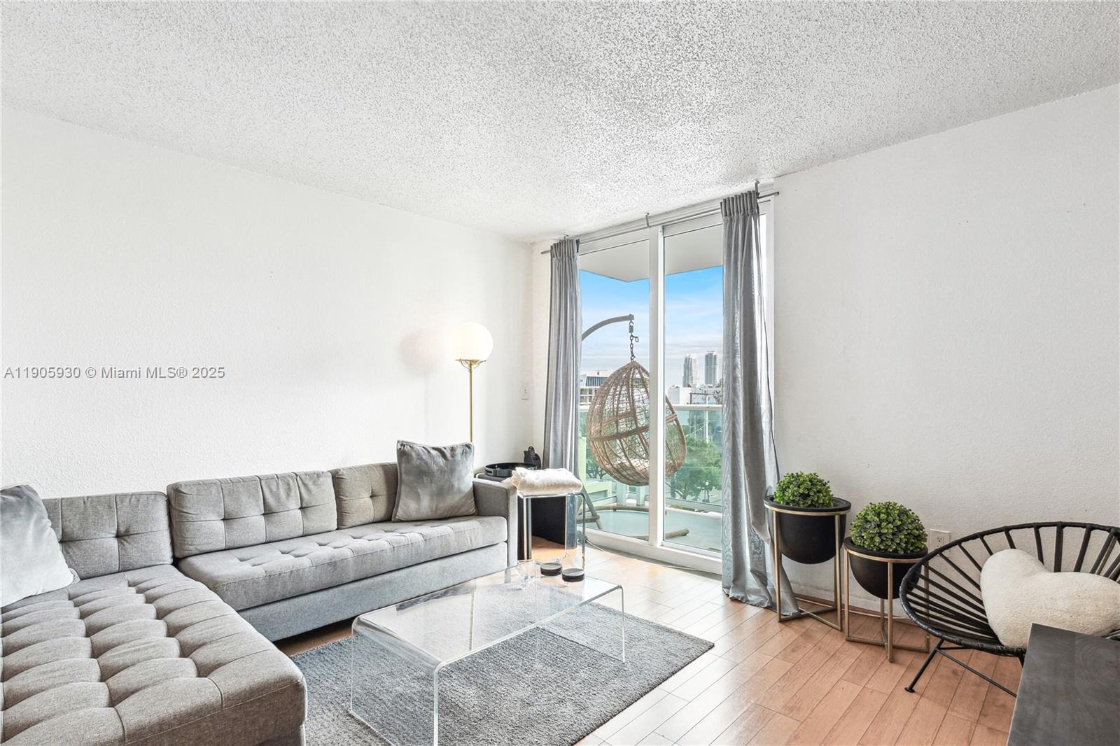 1035 West Ave #506 Miami Beach, FL 33139