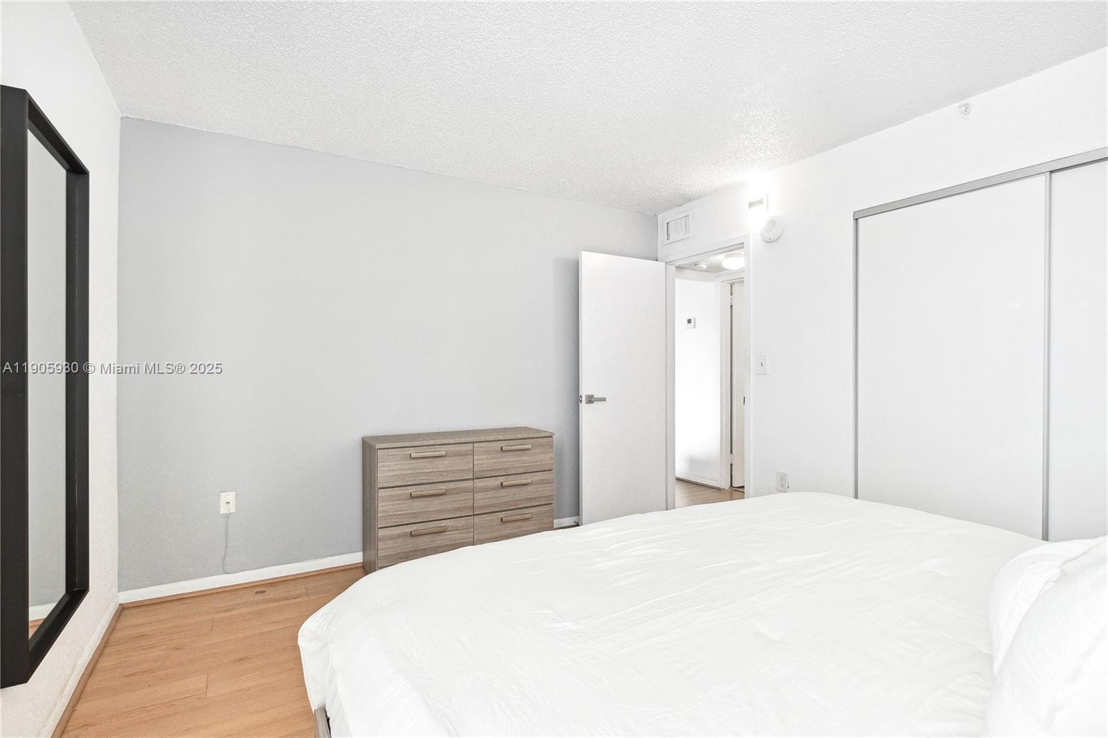 1035 West Ave #506 Miami Beach, FL 33139