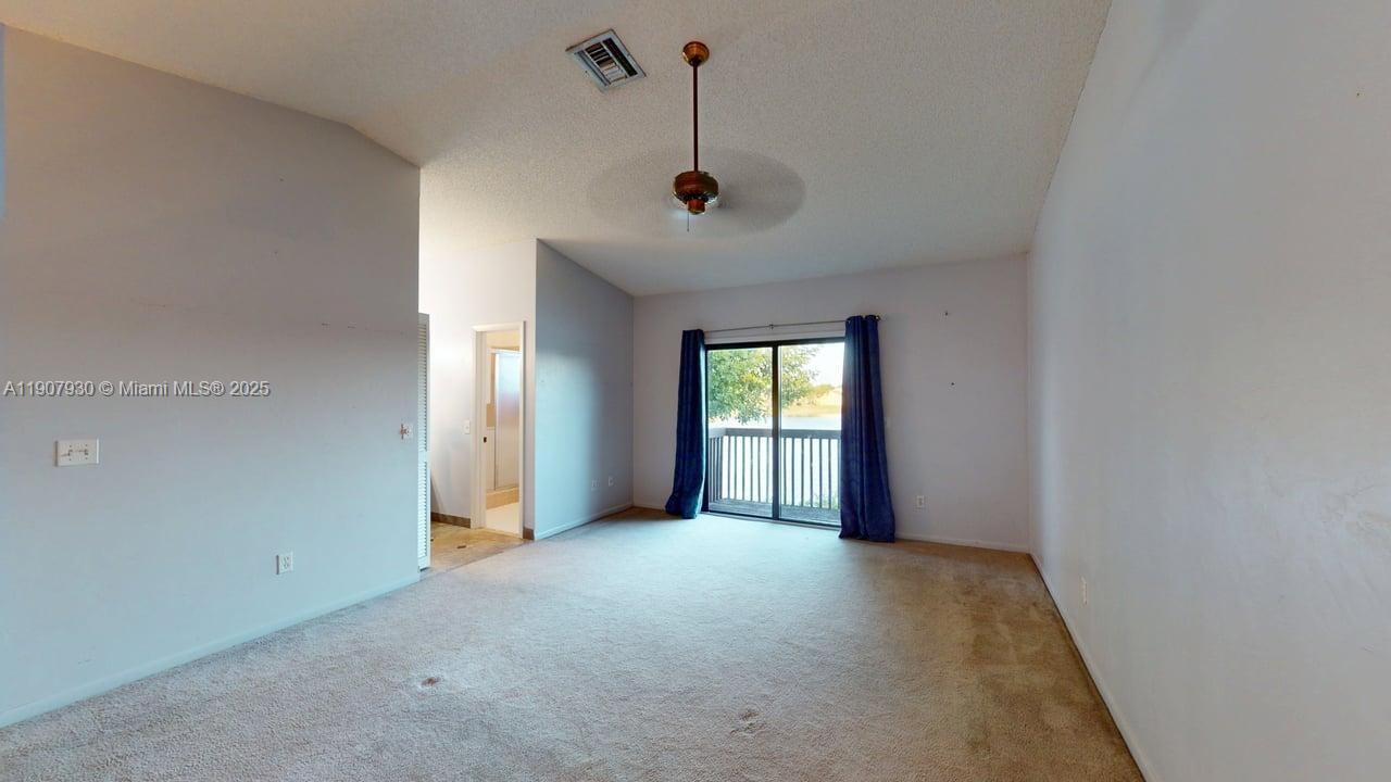 4222 SW 87th Ter Davie, FL 33328