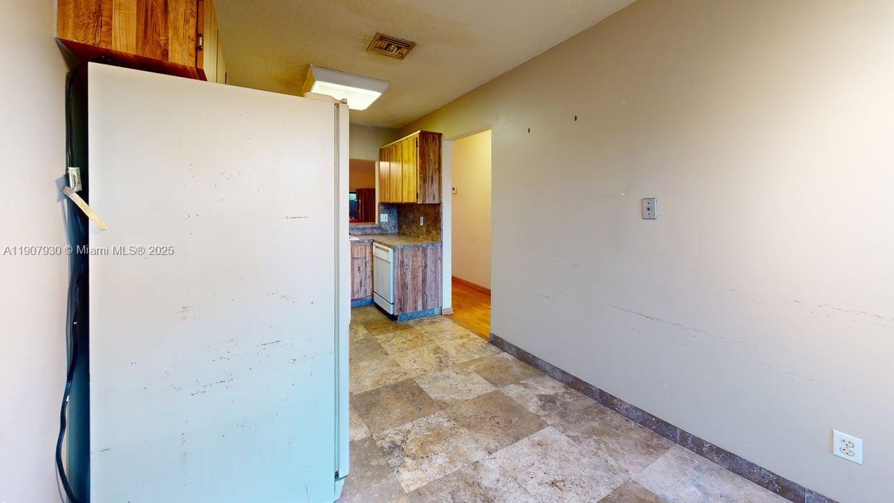 4222 SW 87th Ter Davie, FL 33328