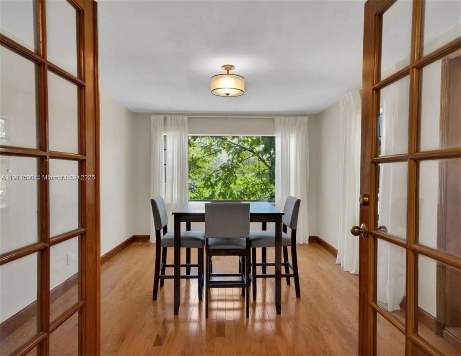 118 E 3rd Ct Miami Beach, FL 33139