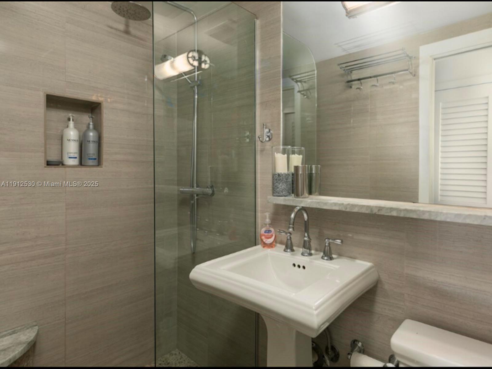 335 Ocean Dr #239 Miami Beach, FL 33139