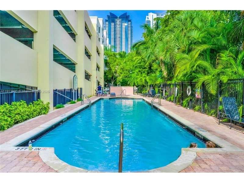 17100 N Bay Rd #1107 Sunny Isles Beach, FL 33160