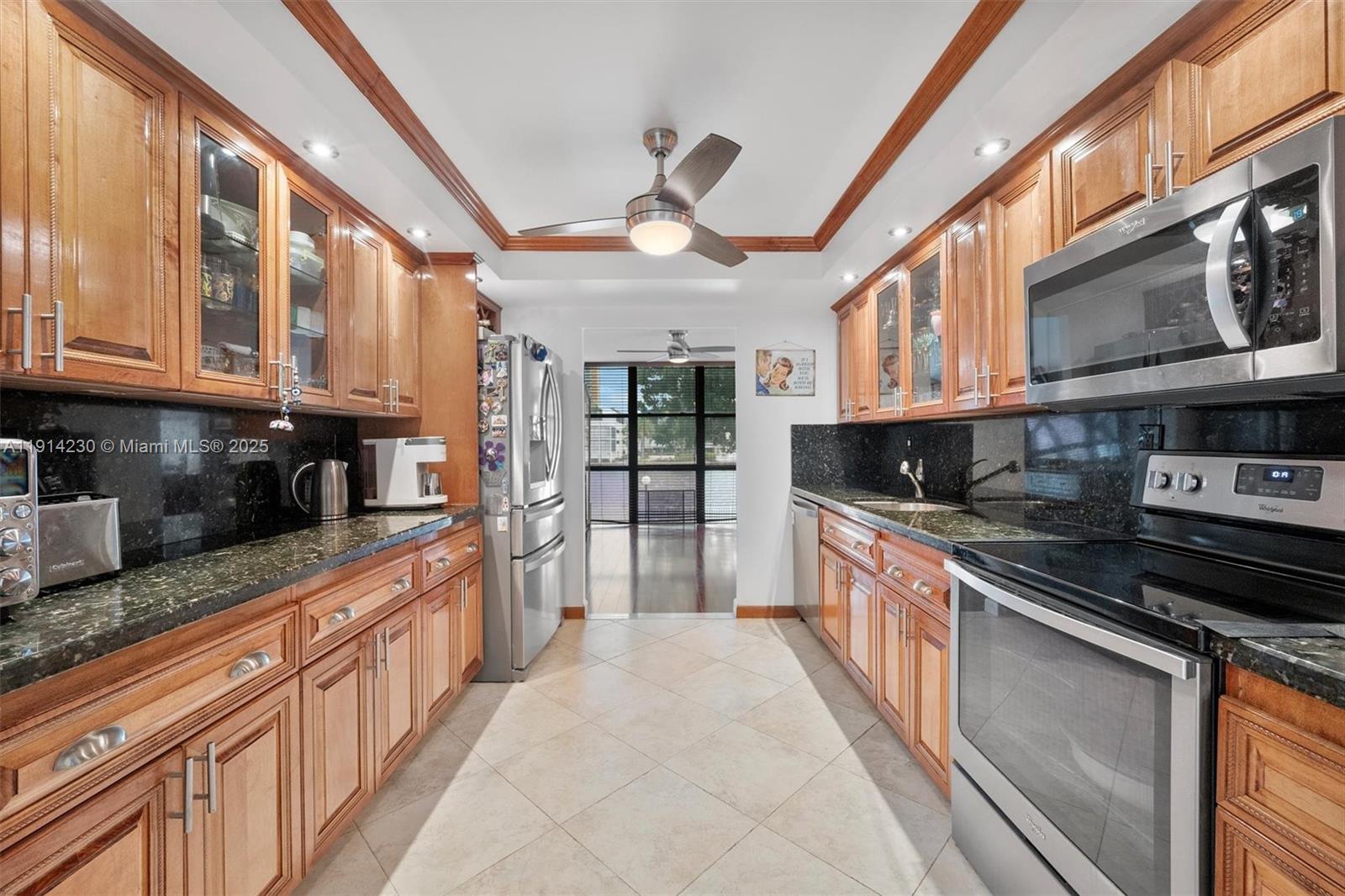 1000 Parkview Dr #220 Hallandale Beach, FL 33009