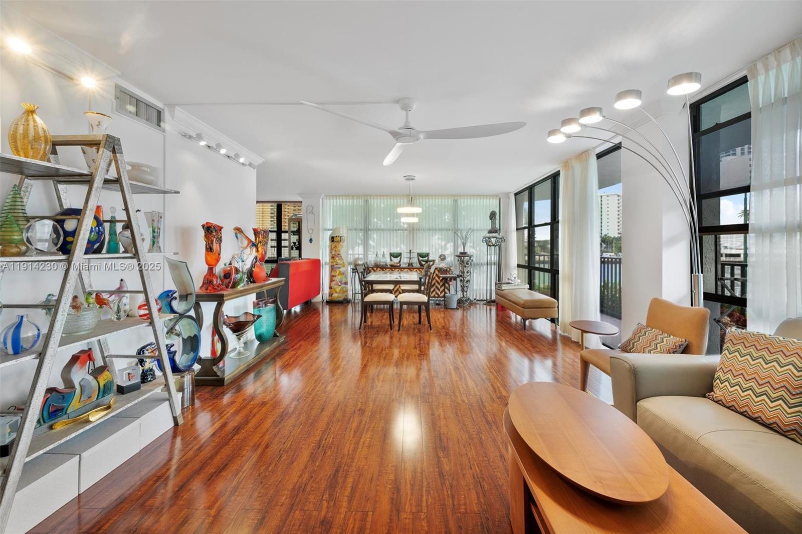 1000 Parkview Dr #220 Hallandale Beach, FL 33009