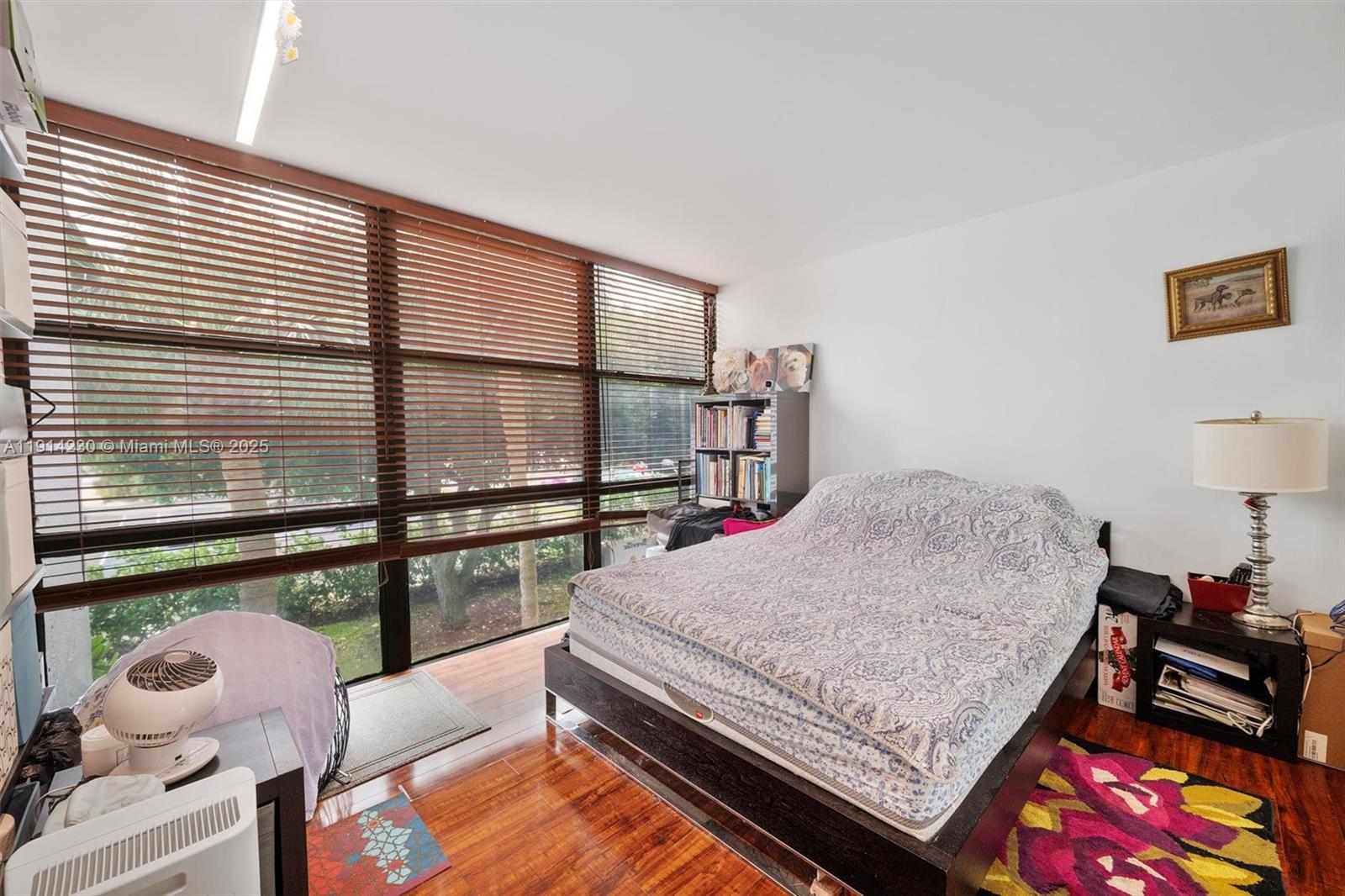 1000 Parkview Dr #220 Hallandale Beach, FL 33009