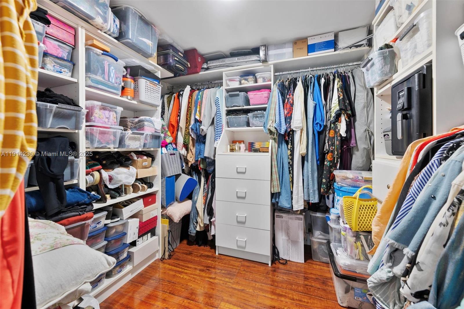 1000 Parkview Dr #220 Hallandale Beach, FL 33009