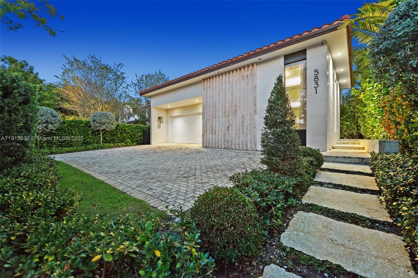 Undisclosed Address Miami Beach, FL 33140