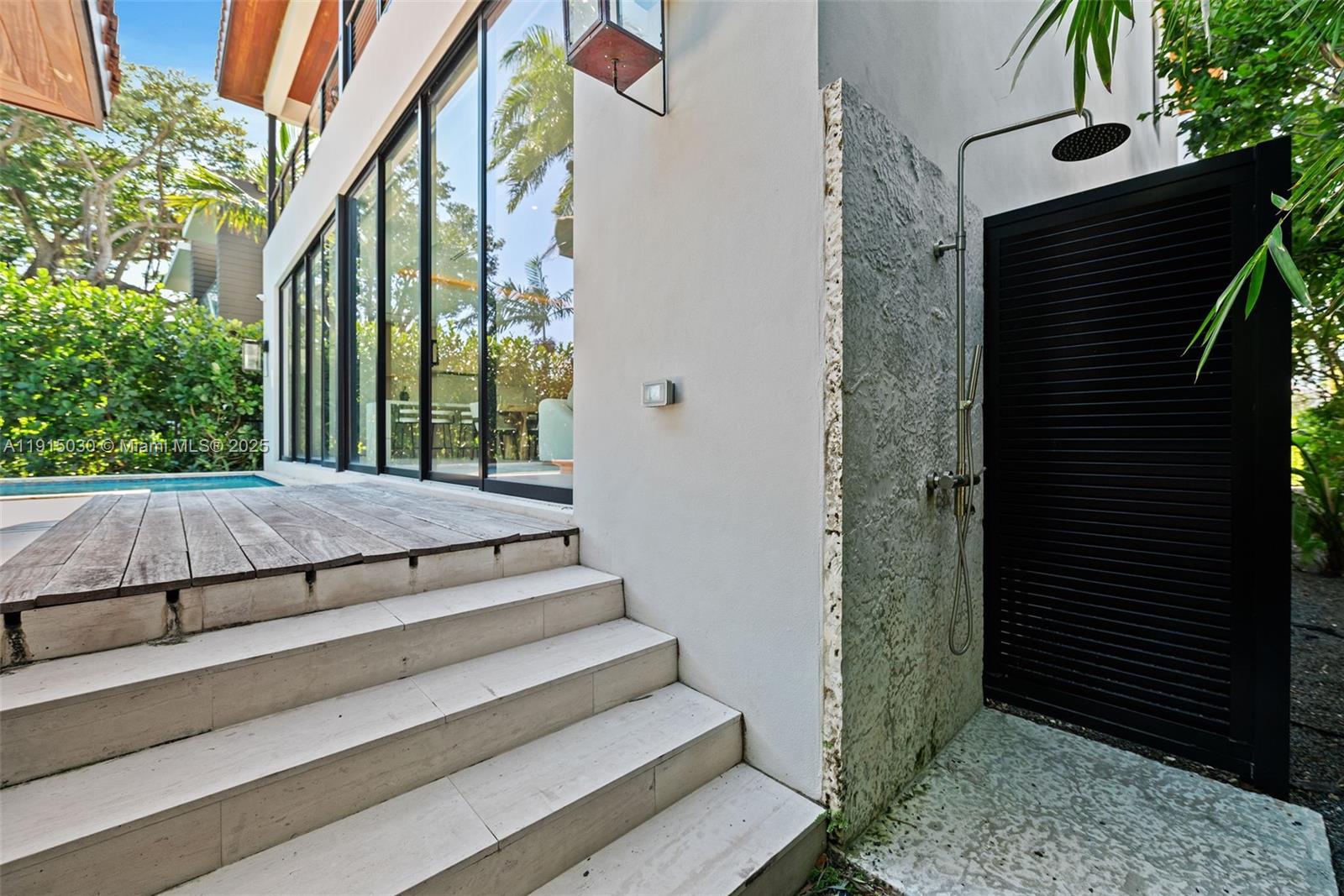 Undisclosed Address Miami Beach, FL 33140