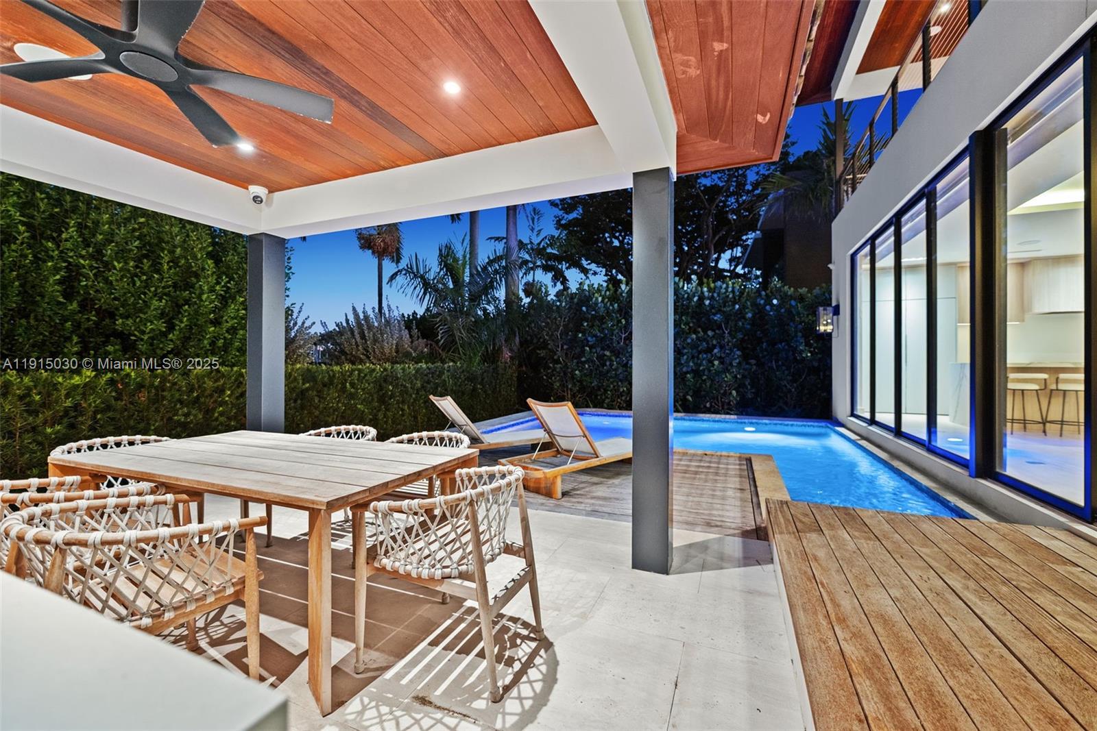 Undisclosed Address Miami Beach, FL 33140