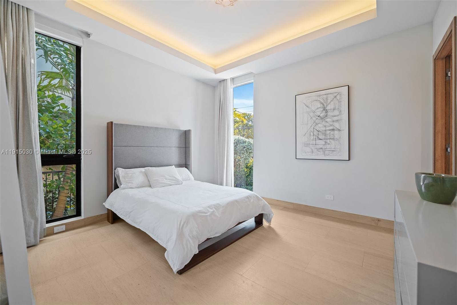 Undisclosed Address Miami Beach, FL 33140