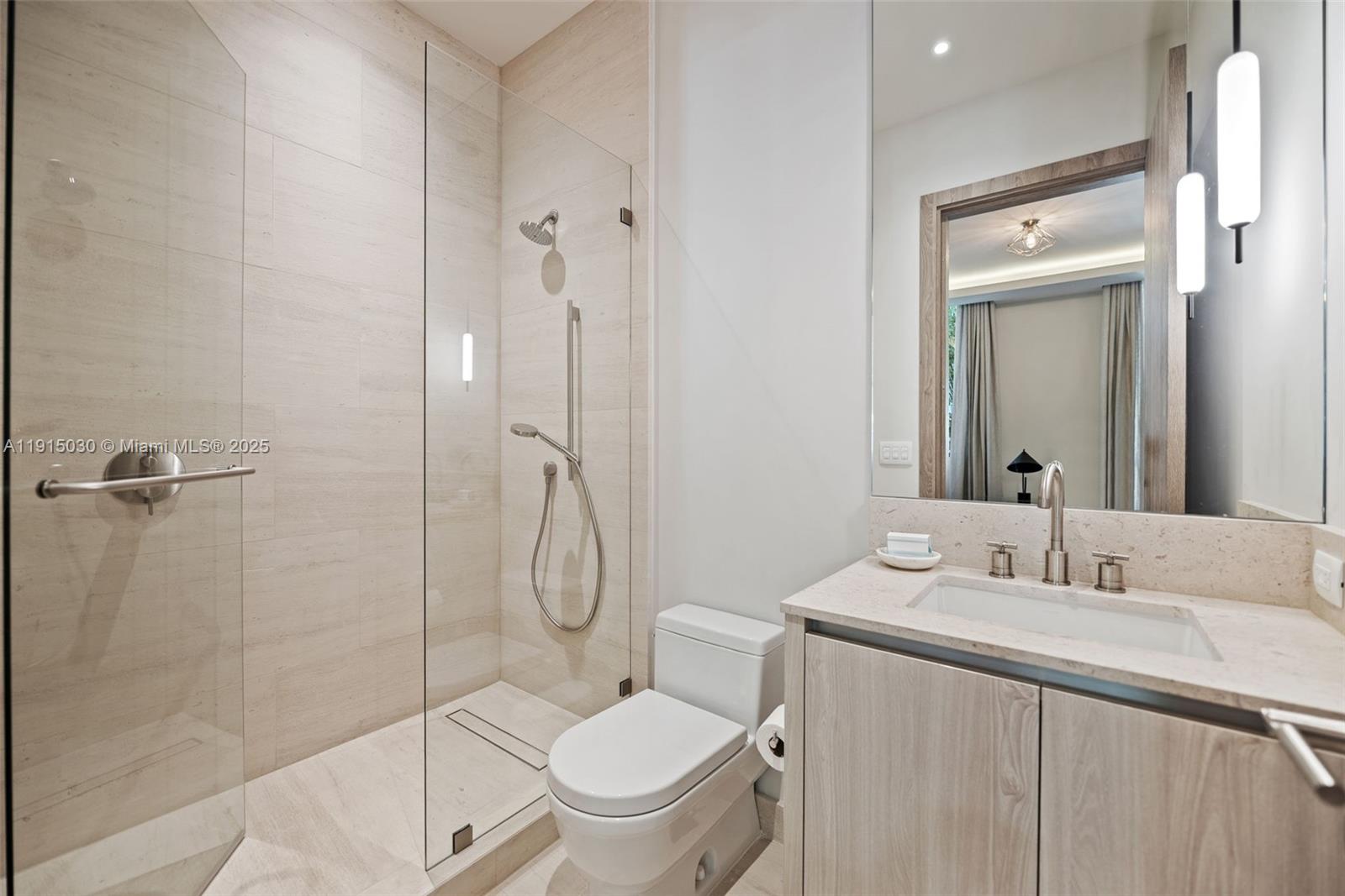 Undisclosed Address Miami Beach, FL 33140