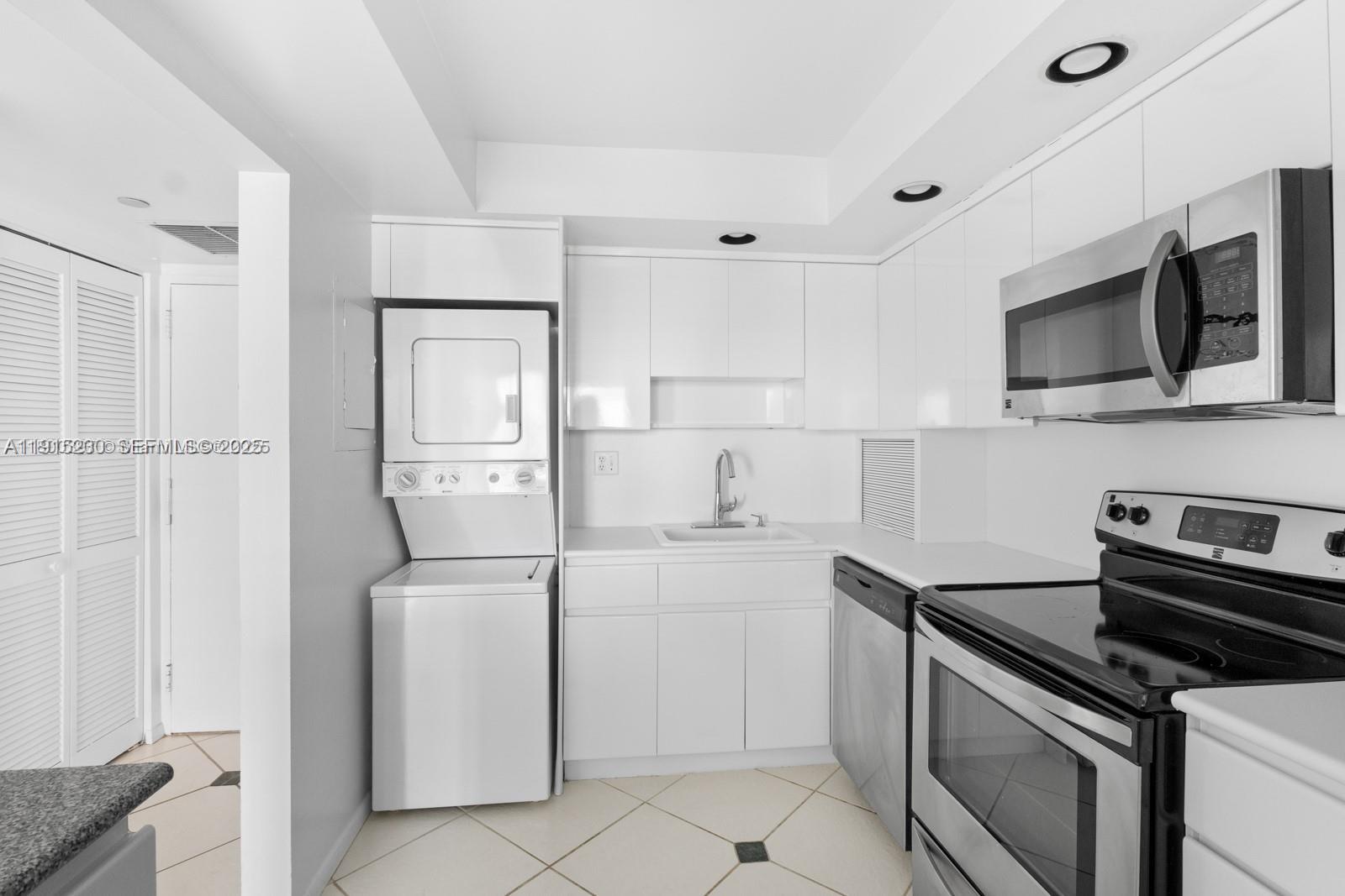 1865 Brickell Ave #A1204 Miami, FL 33129