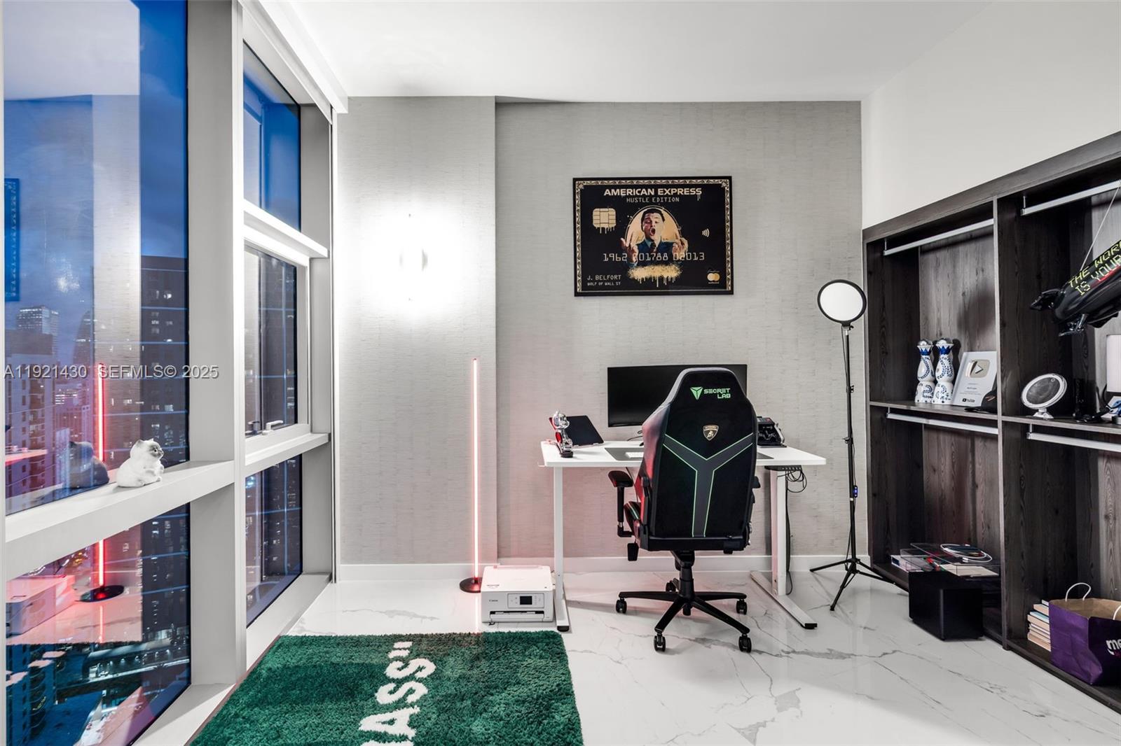 851 NE 1st Ave #4009 Miami, FL 33132