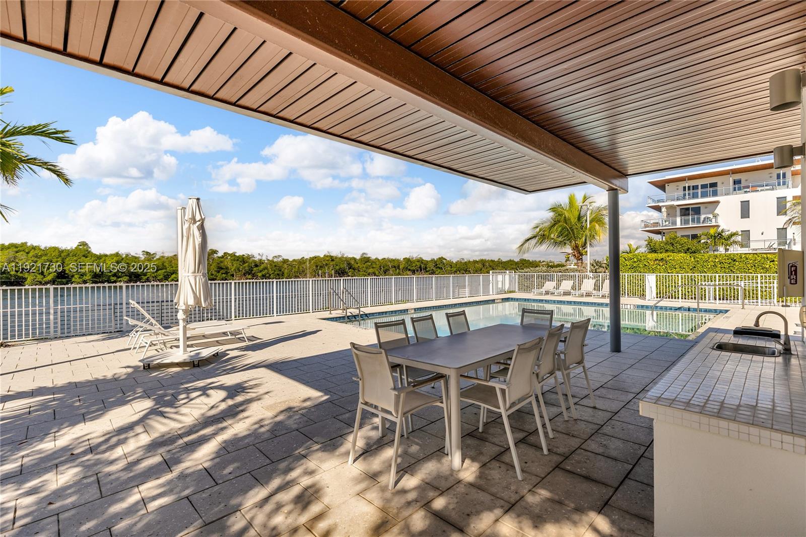 6100 N Ocean Dr #3N Hollywood, FL 33019