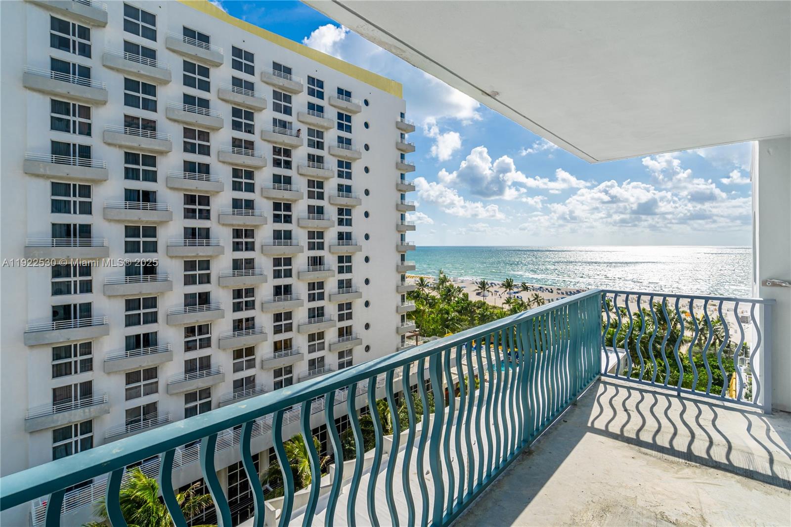 1500 Ocean Dr #907 Miami Beach, FL 33139