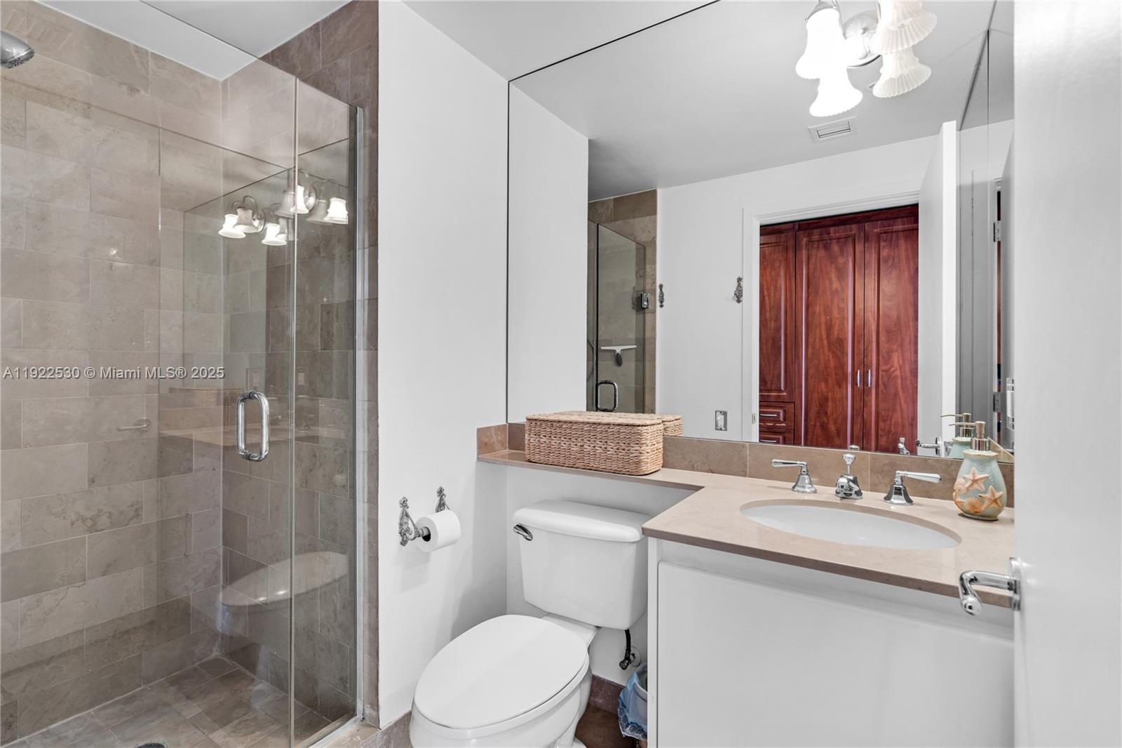 1500 Ocean Dr #907 Miami Beach, FL 33139