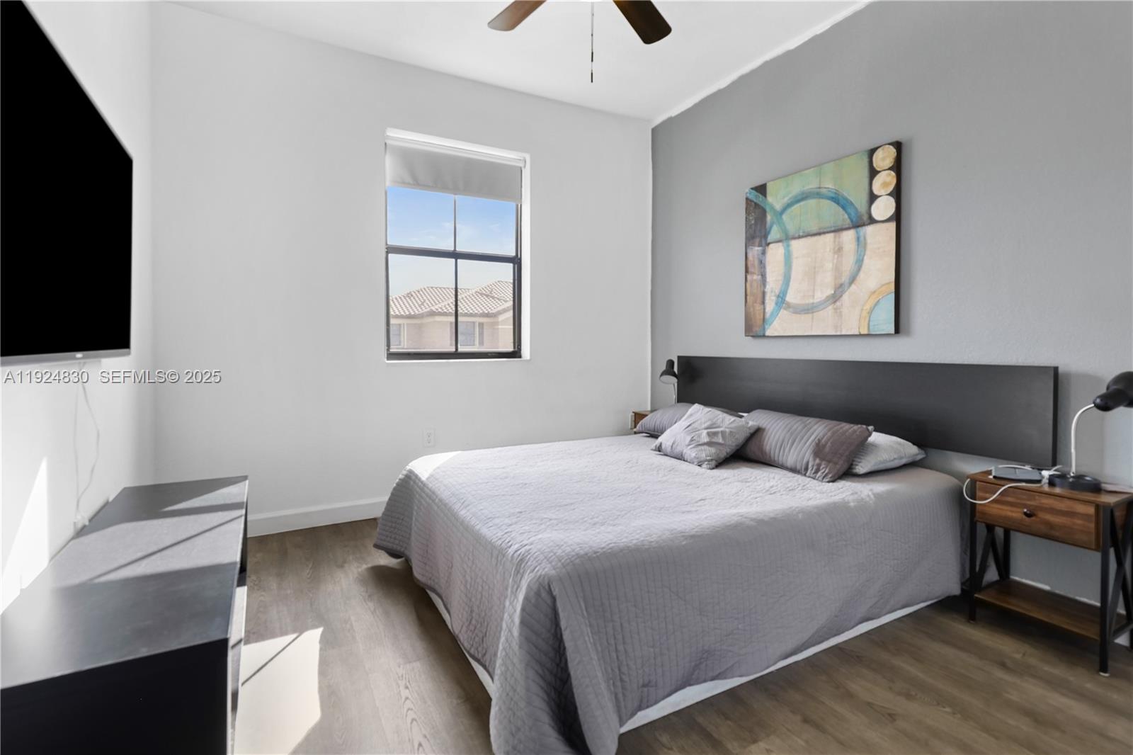 3337 W 91st Ter Hialeah, FL 33018