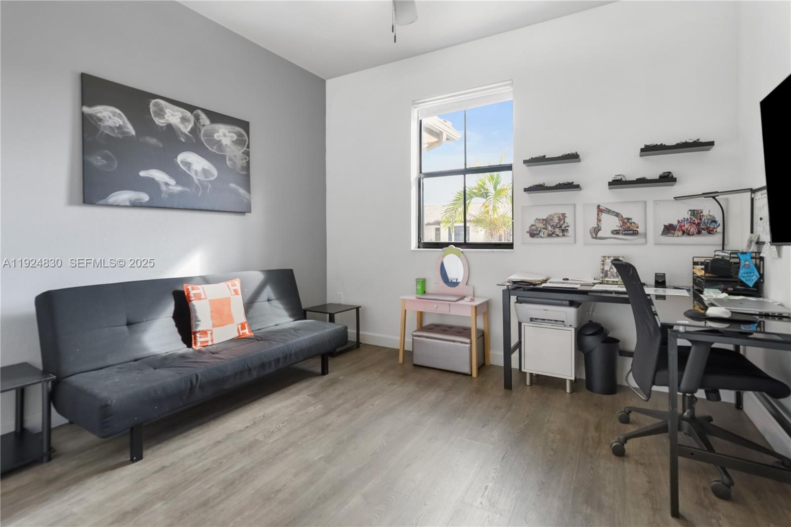 3337 W 91st Ter Hialeah, FL 33018