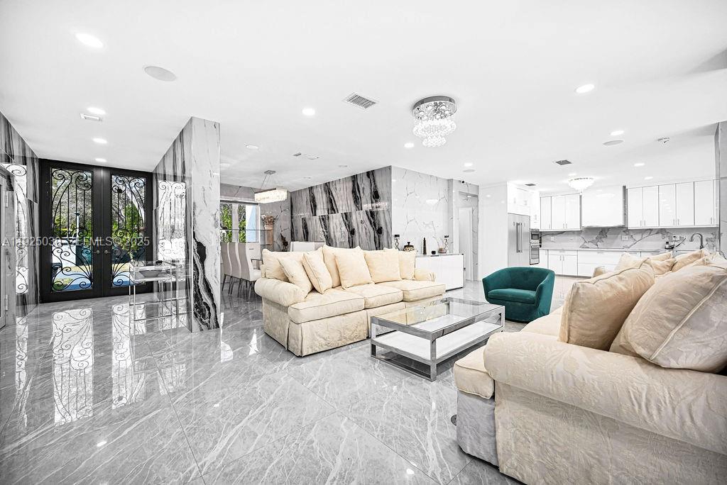 7830 SW 120th St Pinecrest, FL 33156