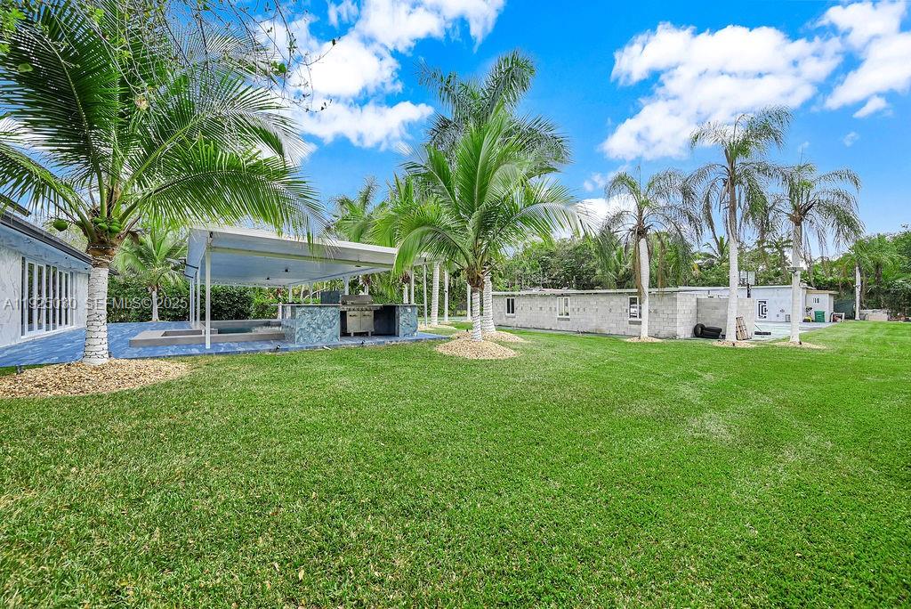 7830 SW 120th St Pinecrest, FL 33156