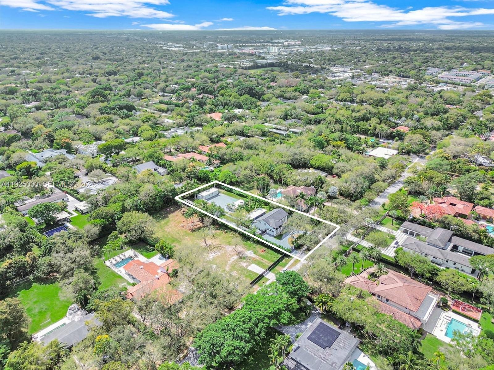 7830 SW 120th St Pinecrest, FL 33156