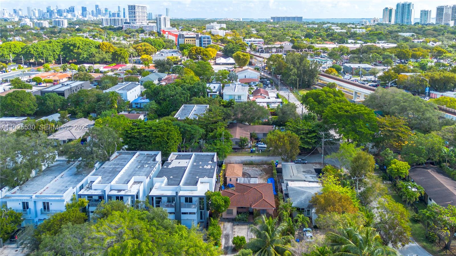 2881 SW 33rd Ct Miami, FL 33133