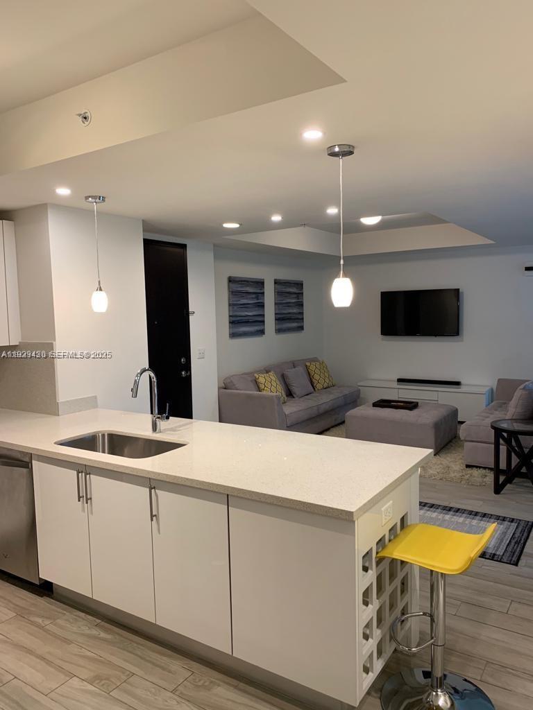 999 SW 1st Ave #1216