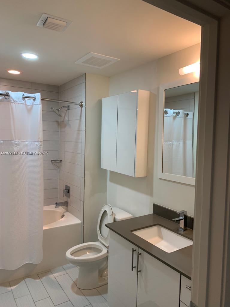 image Nine at Mary Brickell Village5