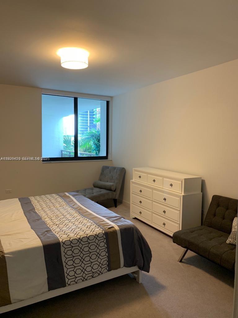 image Nine at Mary Brickell Village6