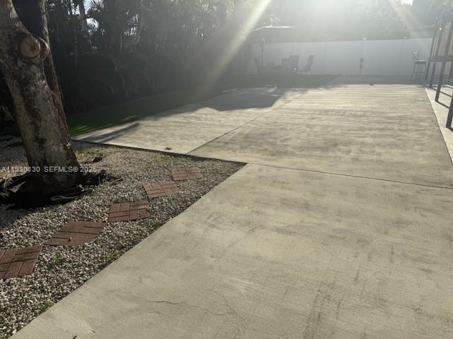 9530 Ashley Dr Miramar, FL 33025