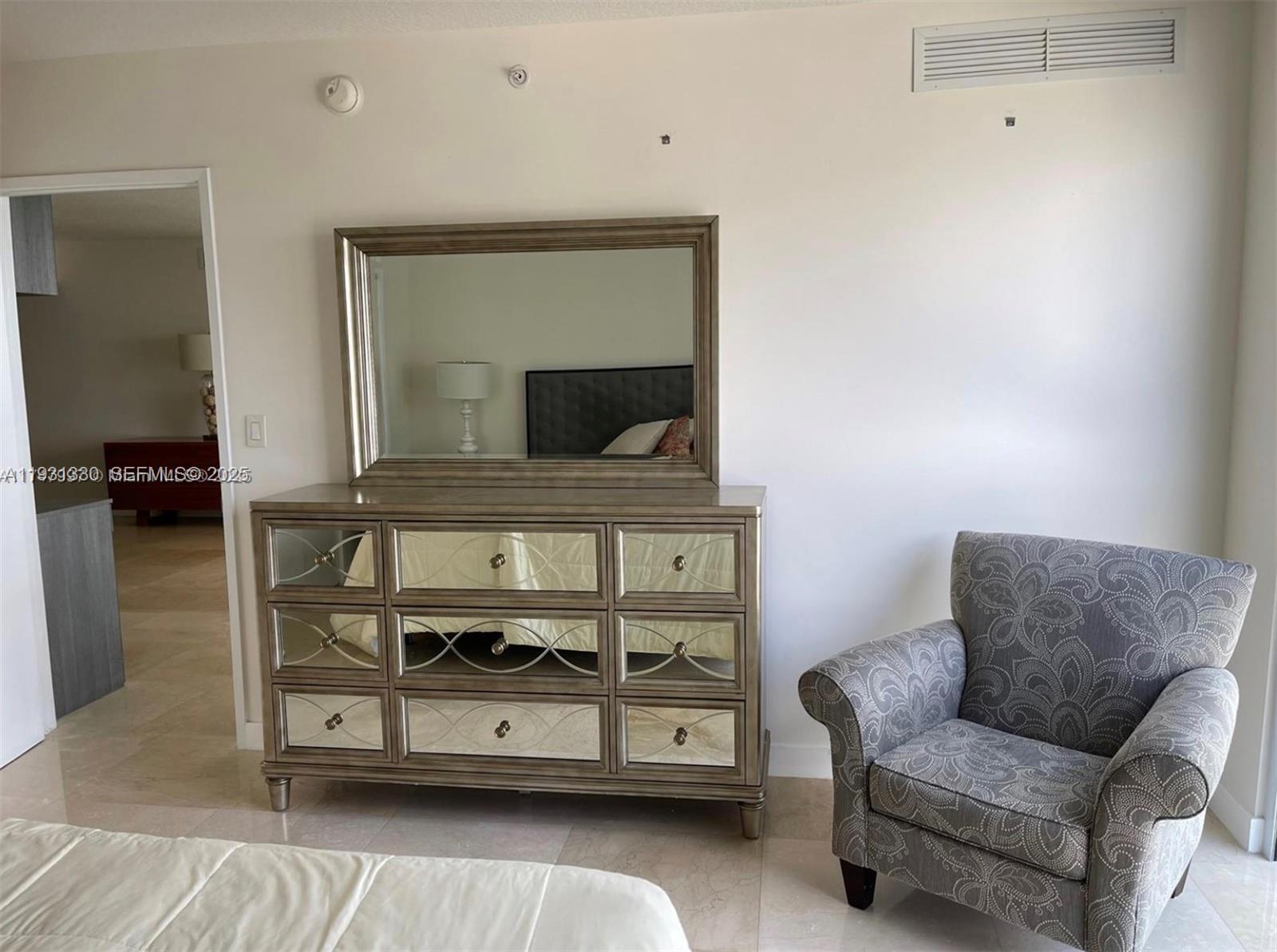 image St Tropez Sunny Isles11