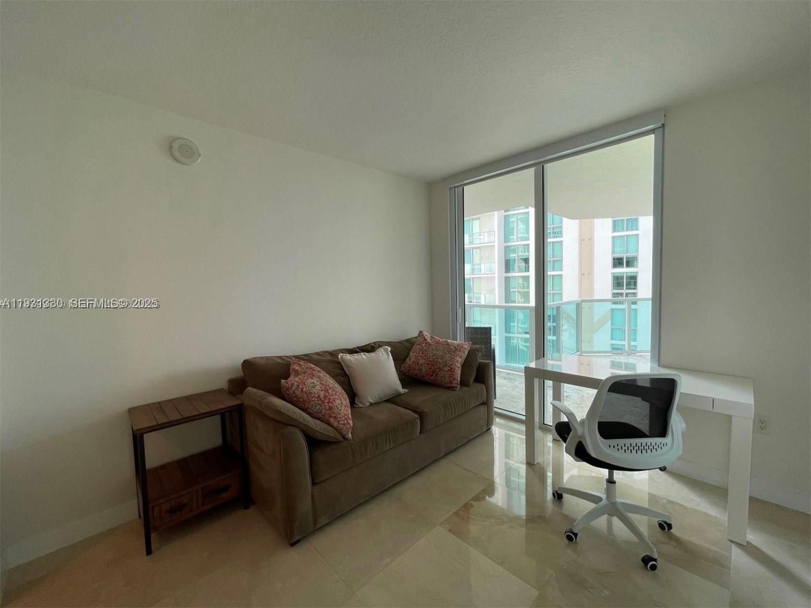 image St Tropez Sunny Isles18