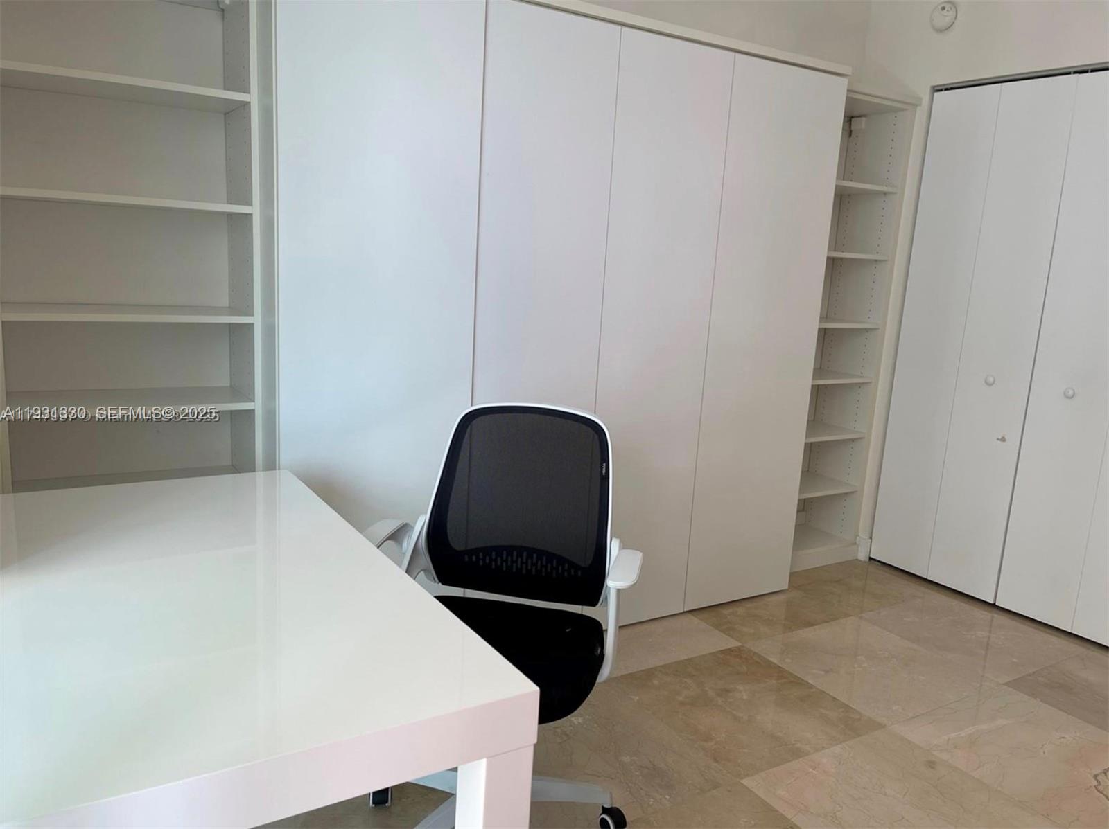 image St Tropez Sunny Isles20