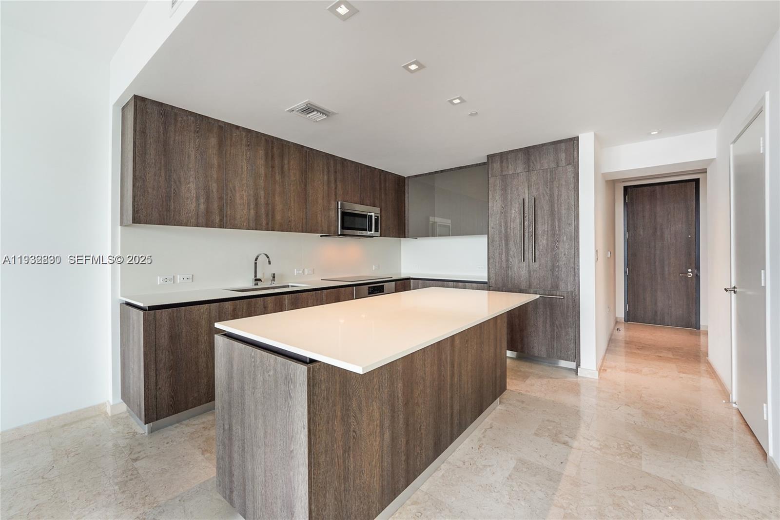 image Rise Brickell City Centre3